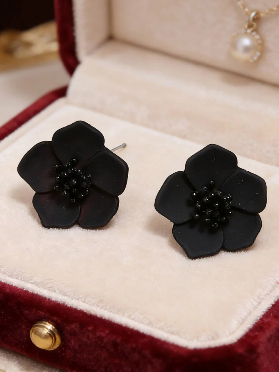 Flower Shape Earrings Accessories - Image 4